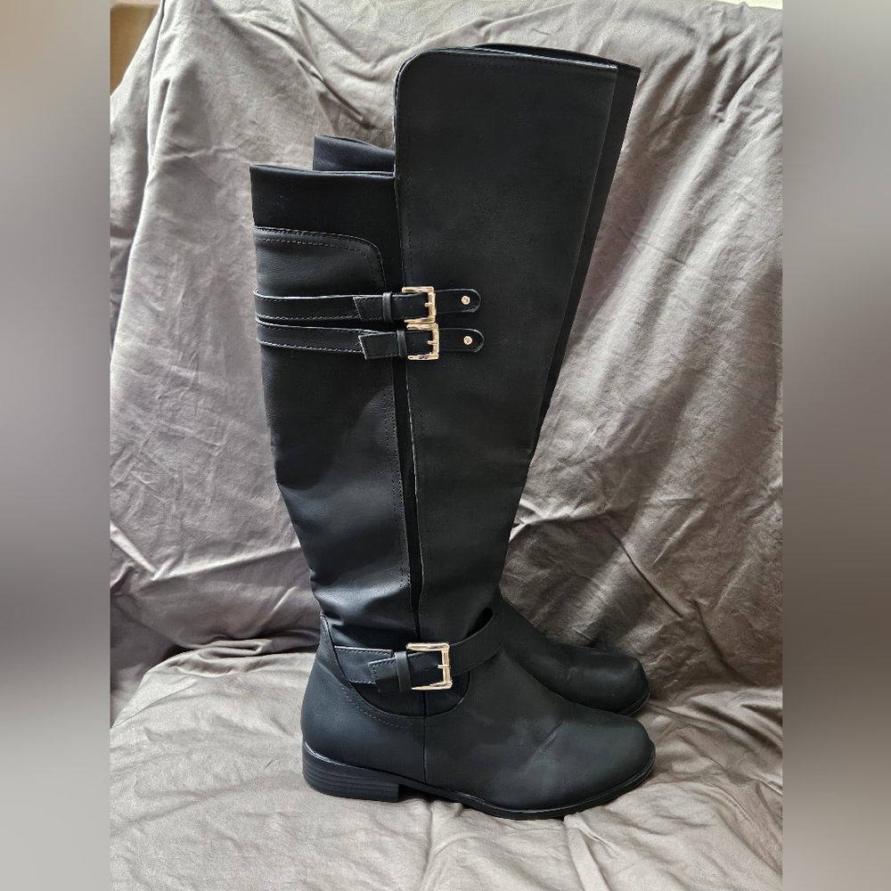 Black Shoedazzle Riding Boots Size 9